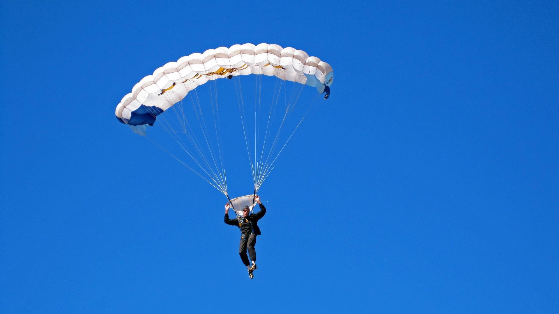 “华金·托比利亚的快速反击与精湛技巧,成为美洲狮队致命武器”