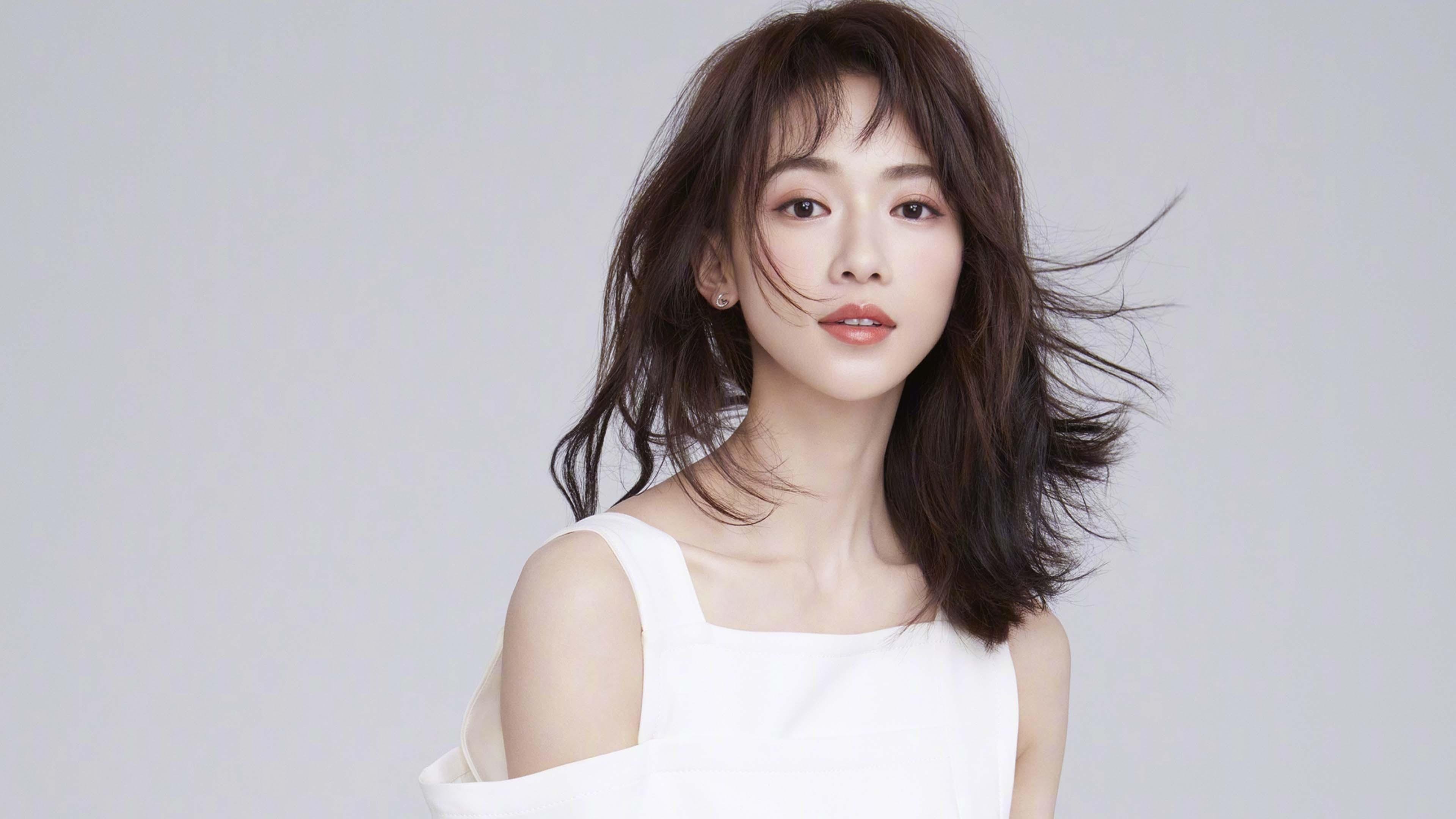 德甲快速反击:瞬间突入,场面火热!,德甲打法特点