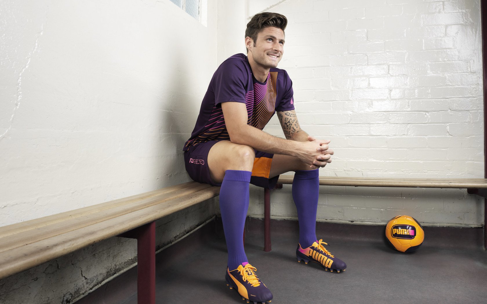 世界杯后：手工模型玩家制作微缩球场模型 登上手作类榜单TOP3